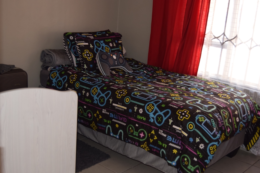 2 Bedroom Property for Sale in Rynfield Gauteng