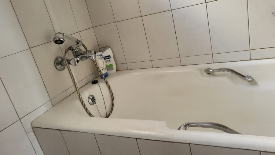 3 Bedroom Property for Sale in Wilro Park Gauteng