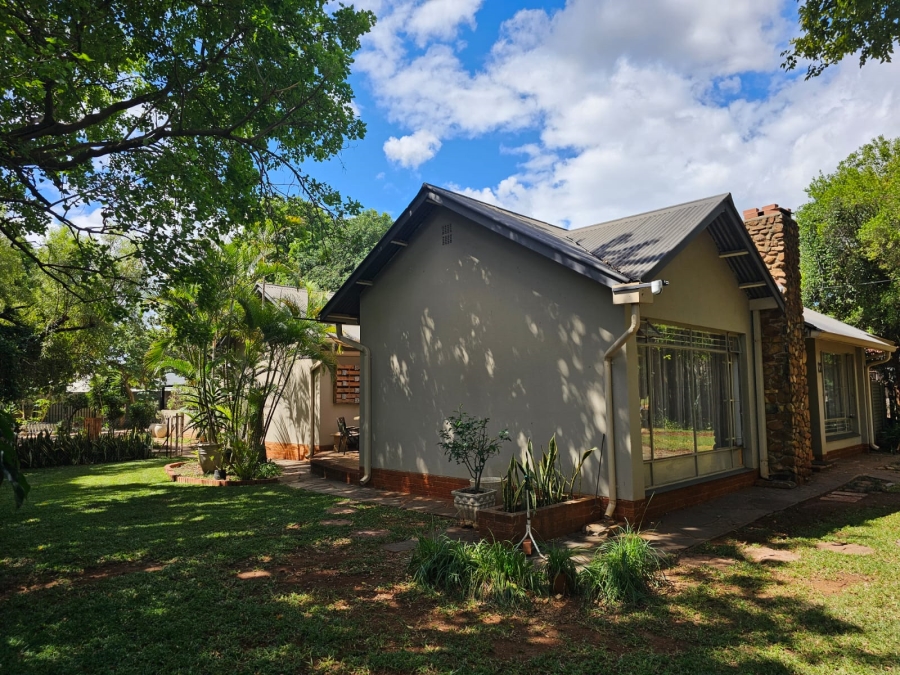 3 Bedroom Property for Sale in Annlin Gauteng