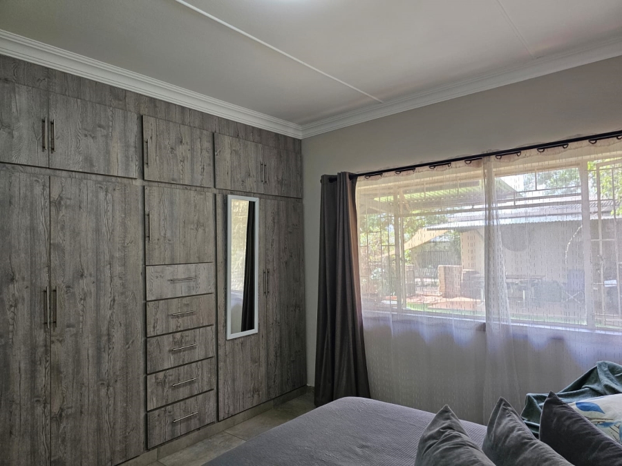 3 Bedroom Property for Sale in Annlin Gauteng
