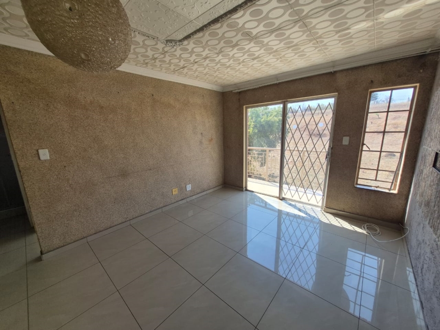 To Let 3 Bedroom Property for Rent in Equestria Gauteng