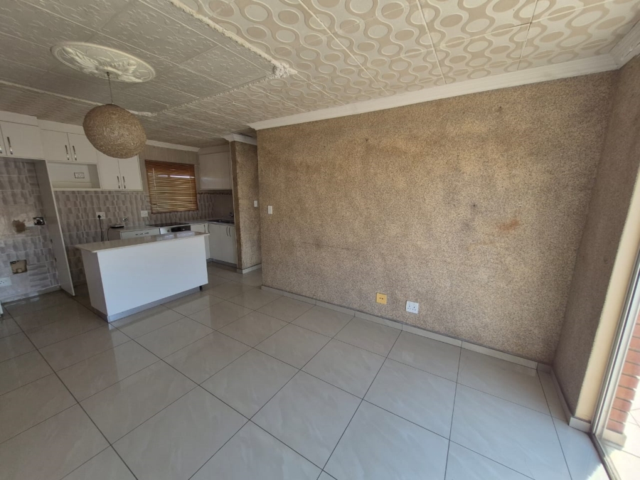 To Let 3 Bedroom Property for Rent in Equestria Gauteng