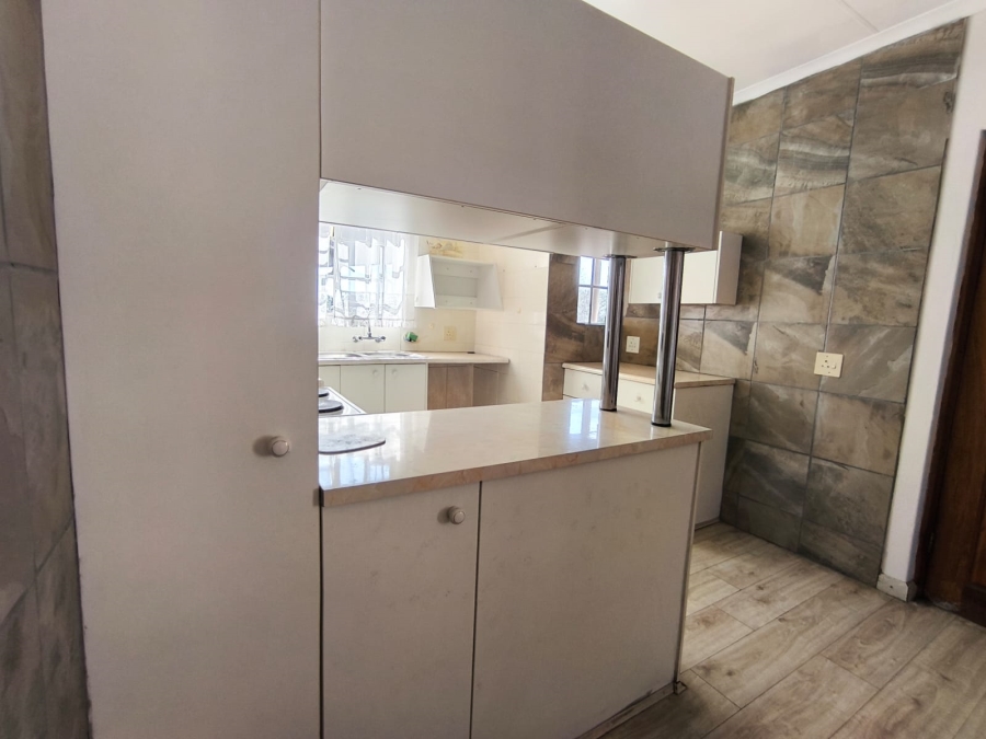 1 Bedroom Property for Sale in Sunair Park Gauteng