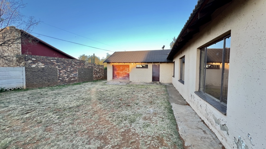 3 Bedroom Property for Sale in Eike Park Gauteng