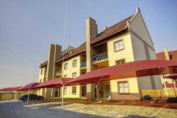 To Let 1 Bedroom Property for Rent in Sundowner Gauteng