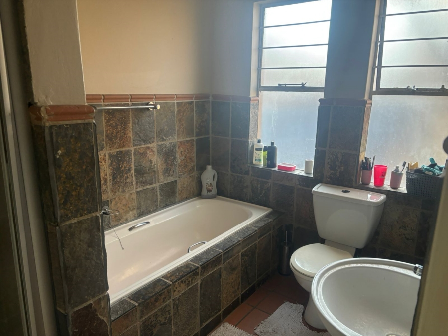 To Let 1 Bedroom Property for Rent in Sundowner Gauteng