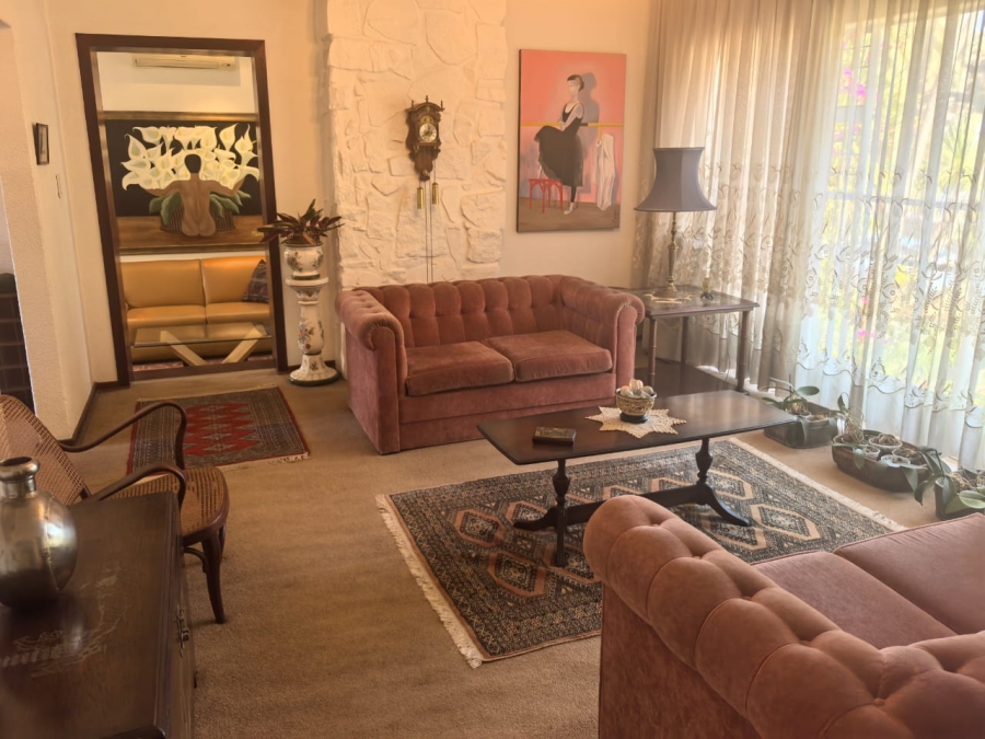 4 Bedroom Property for Sale in Florida Glen Gauteng