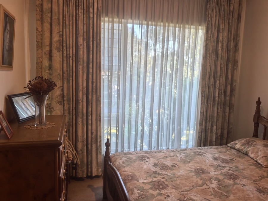 4 Bedroom Property for Sale in Florida Glen Gauteng