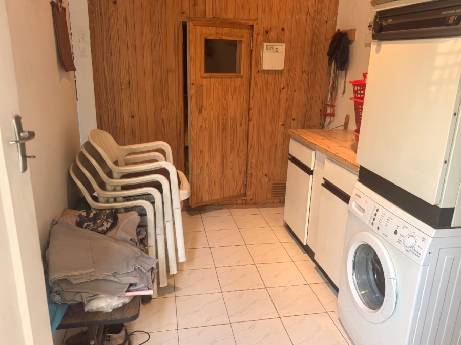 4 Bedroom Property for Sale in Florida Glen Gauteng