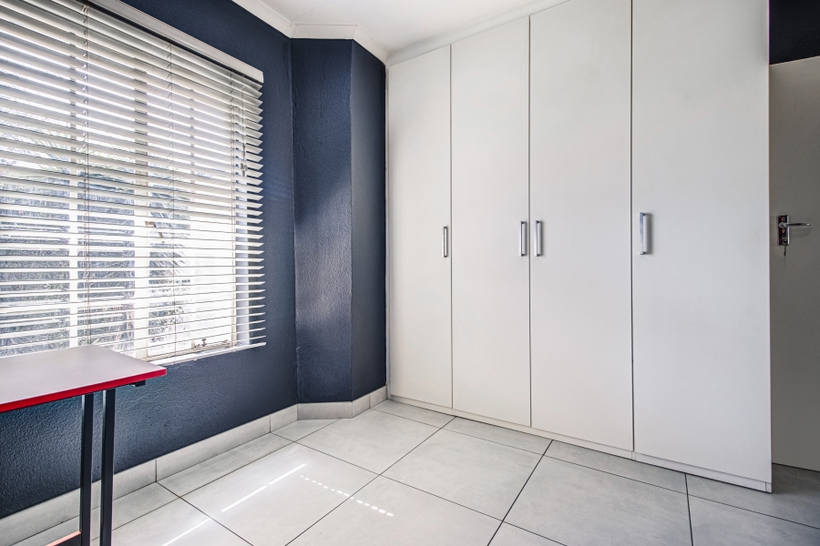 2 Bedroom Property for Sale in Eden Glen Gauteng