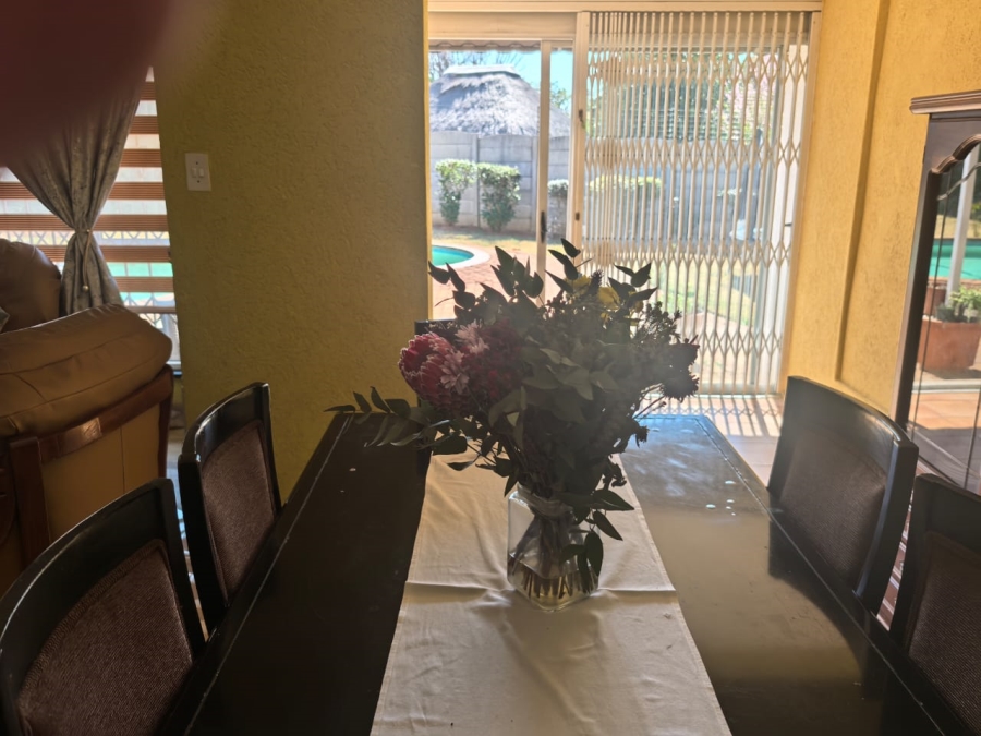 4 Bedroom Property for Sale in Witpoortjie Gauteng