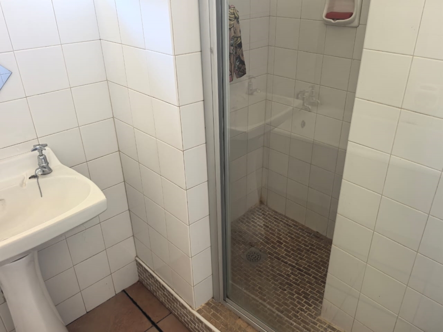 4 Bedroom Property for Sale in Witpoortjie Gauteng