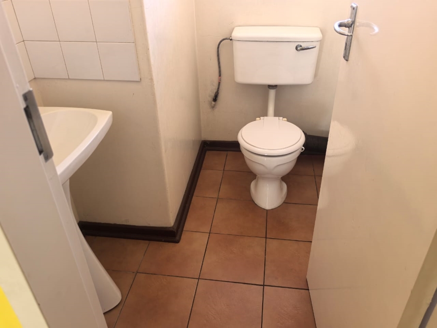 4 Bedroom Property for Sale in Witpoortjie Gauteng