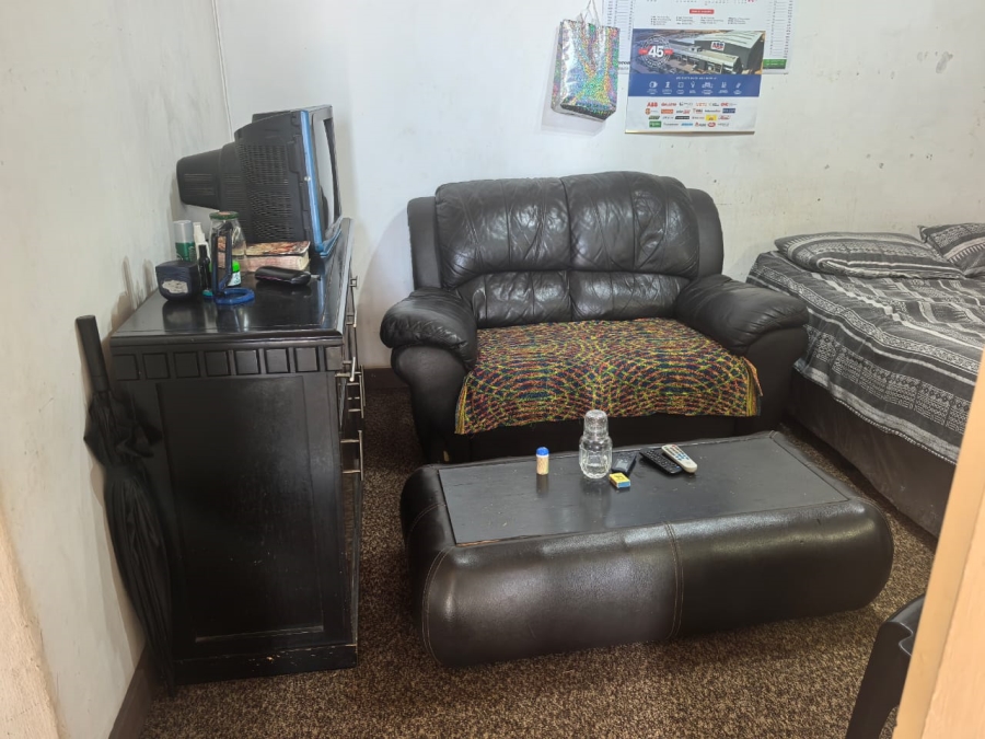 4 Bedroom Property for Sale in Witpoortjie Gauteng