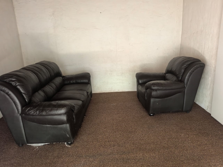 4 Bedroom Property for Sale in Witpoortjie Gauteng