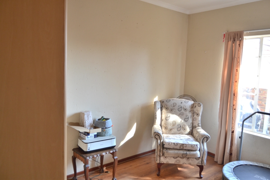 3 Bedroom Property for Sale in Thatchfield Estate Gauteng