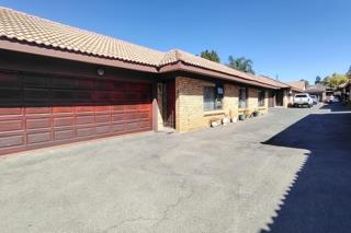3 Bedroom Property for Sale in New Redruth Gauteng