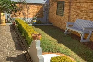 3 Bedroom Property for Sale in New Redruth Gauteng