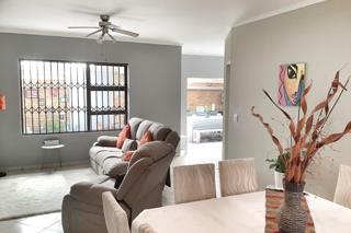 3 Bedroom Property for Sale in New Redruth Gauteng