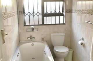 3 Bedroom Property for Sale in New Redruth Gauteng