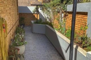 3 Bedroom Property for Sale in New Redruth Gauteng