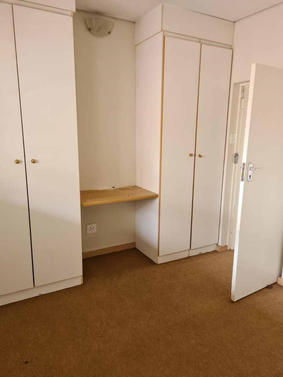 To Let 2 Bedroom Property for Rent in Waterkloof Glen Gauteng