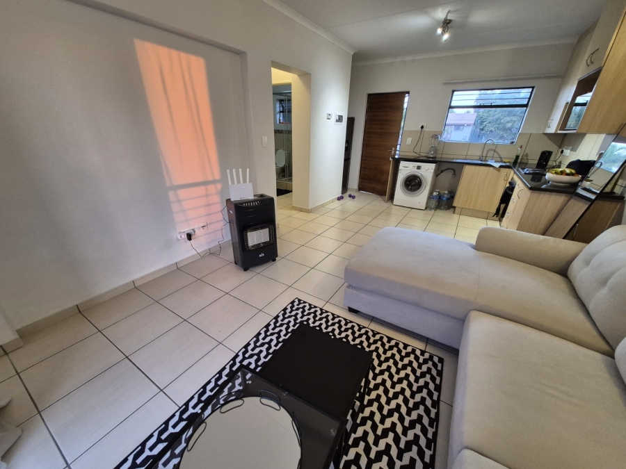 To Let 1 Bedroom Property for Rent in Barbeque Downs Gauteng
