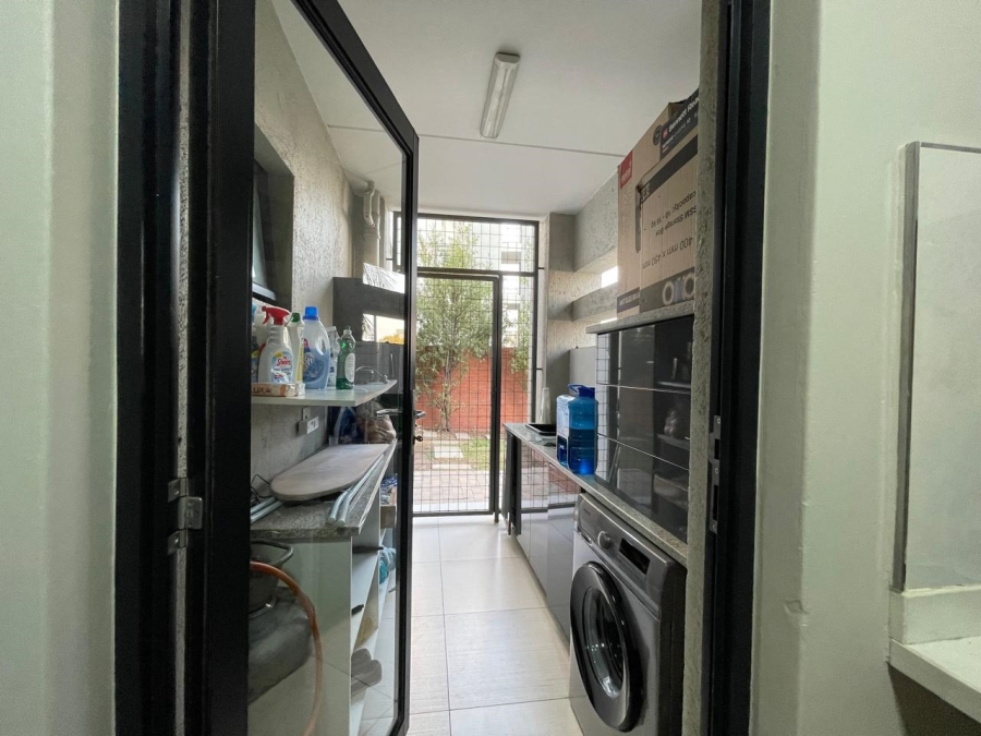 To Let 4 Bedroom Property for Rent in Kyalami Gauteng