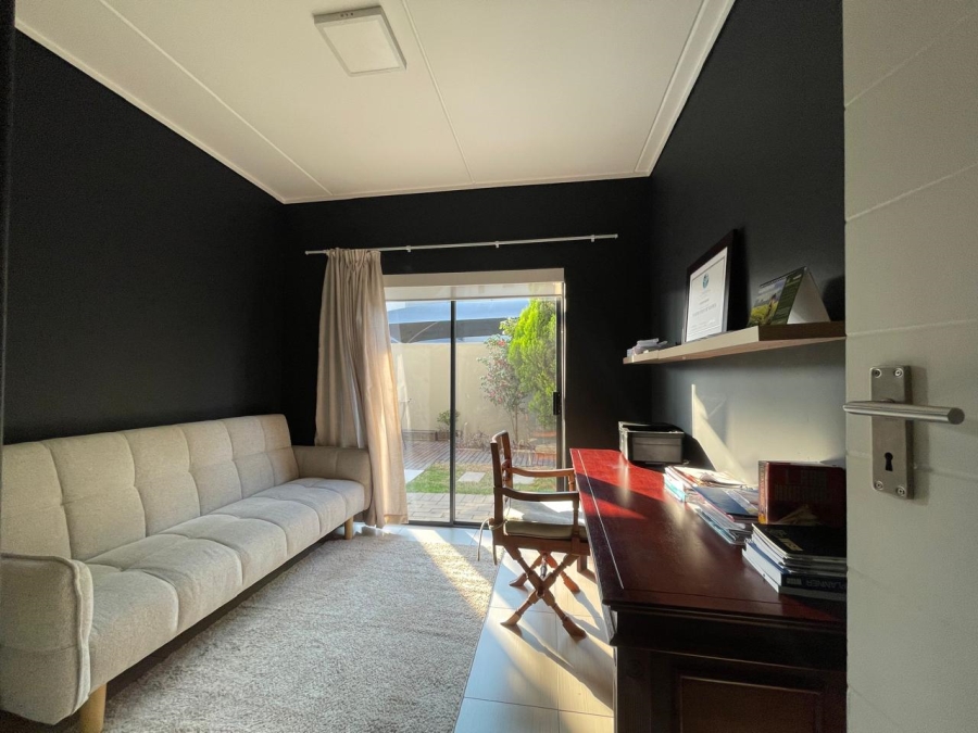 To Let 4 Bedroom Property for Rent in Kyalami Gauteng