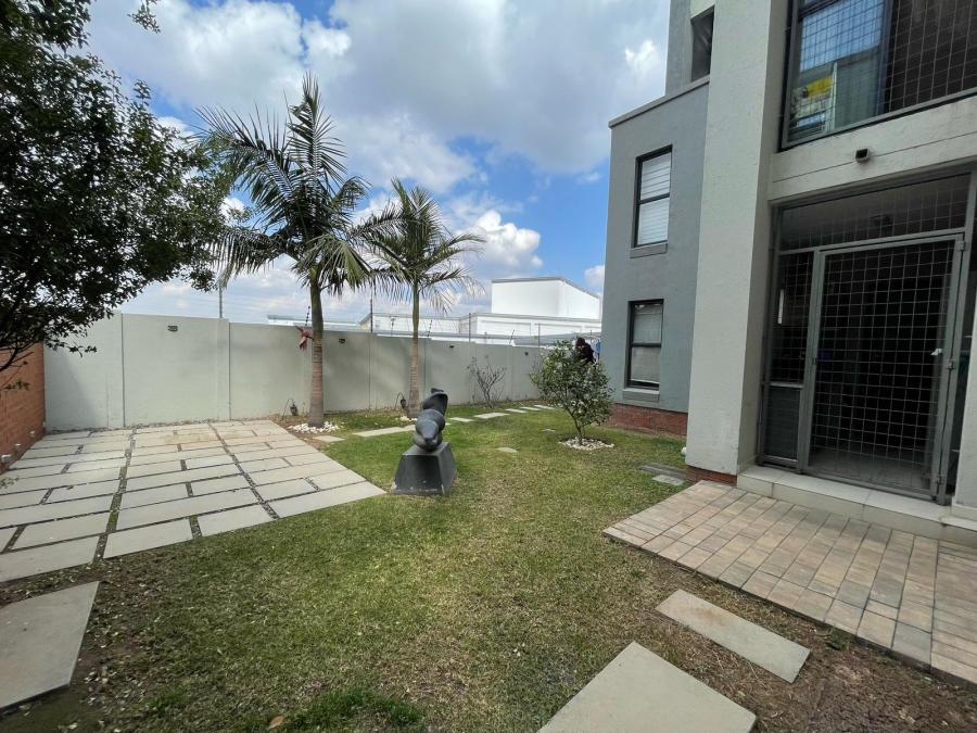 To Let 4 Bedroom Property for Rent in Kyalami Gauteng