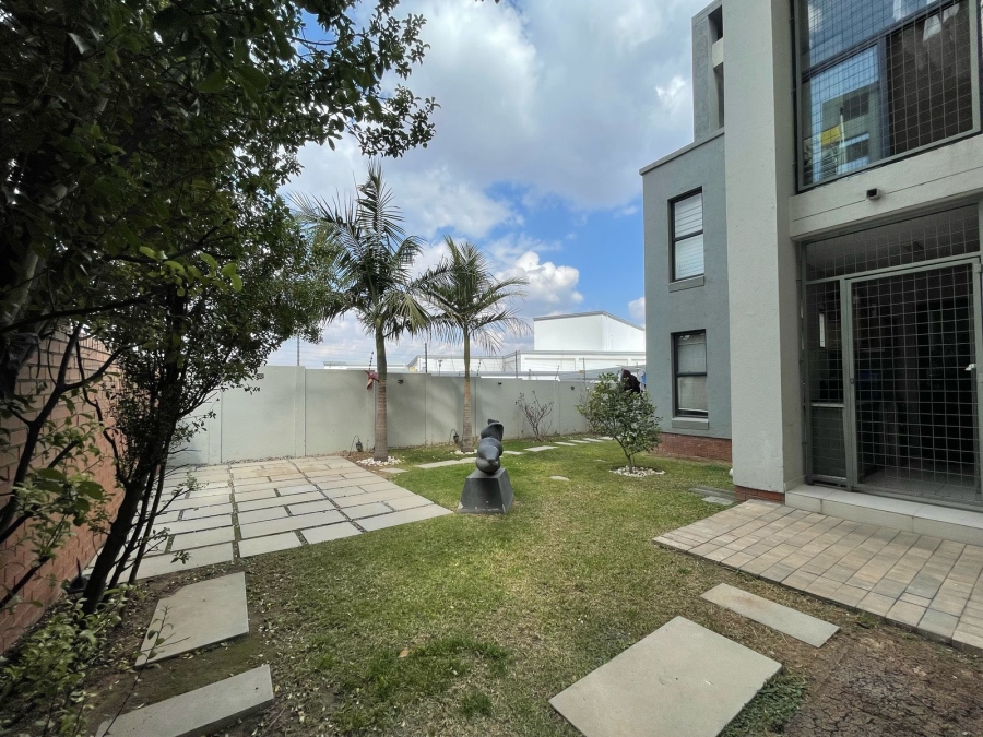 To Let 4 Bedroom Property for Rent in Kyalami Gauteng