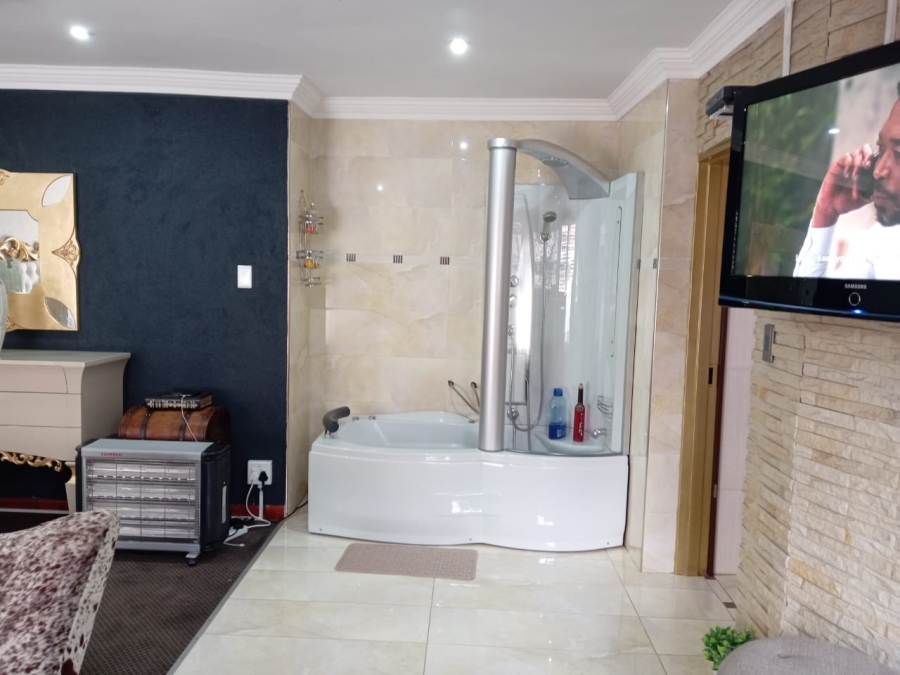 2 Bedroom Property for Sale in Sebokeng Zone 10 Gauteng