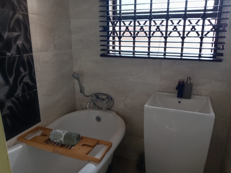 2 Bedroom Property for Sale in Sebokeng Zone 10 Gauteng