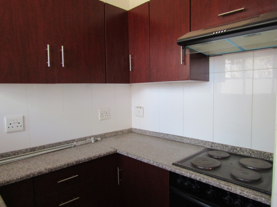 To Let 2 Bedroom Property for Rent in Paarlshoop Gauteng