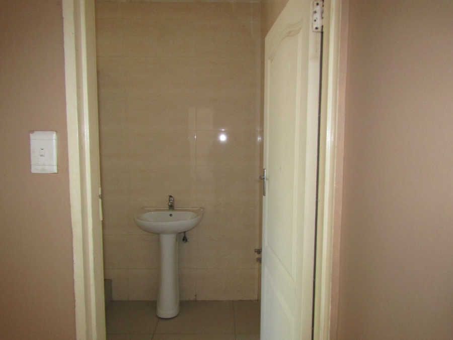 To Let 2 Bedroom Property for Rent in Paarlshoop Gauteng