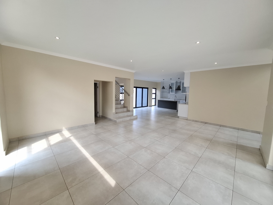 To Let 4 Bedroom Property for Rent in The Hills Game Reserve Estate Gauteng