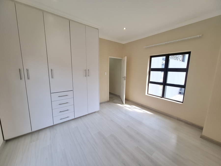 To Let 4 Bedroom Property for Rent in The Hills Game Reserve Estate Gauteng