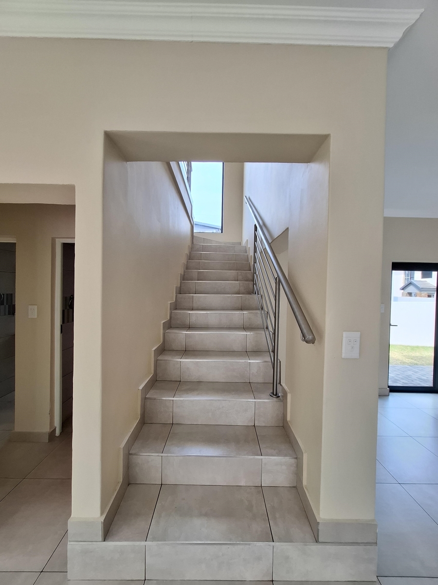 To Let 4 Bedroom Property for Rent in The Hills Game Reserve Estate Gauteng