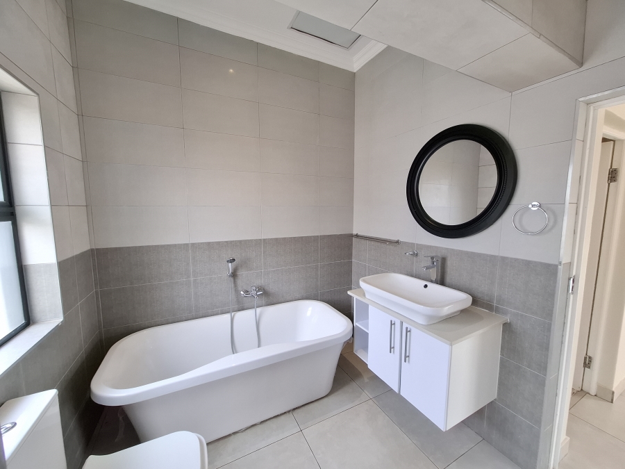 To Let 4 Bedroom Property for Rent in The Hills Game Reserve Estate Gauteng