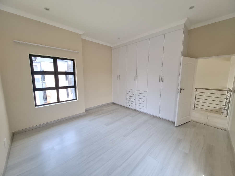 To Let 4 Bedroom Property for Rent in The Hills Game Reserve Estate Gauteng