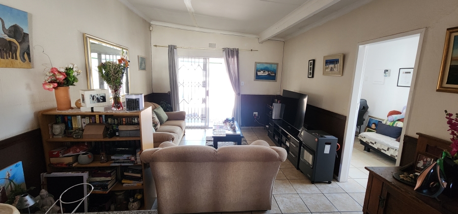 2 Bedroom Property for Sale in Brackendowns Gauteng