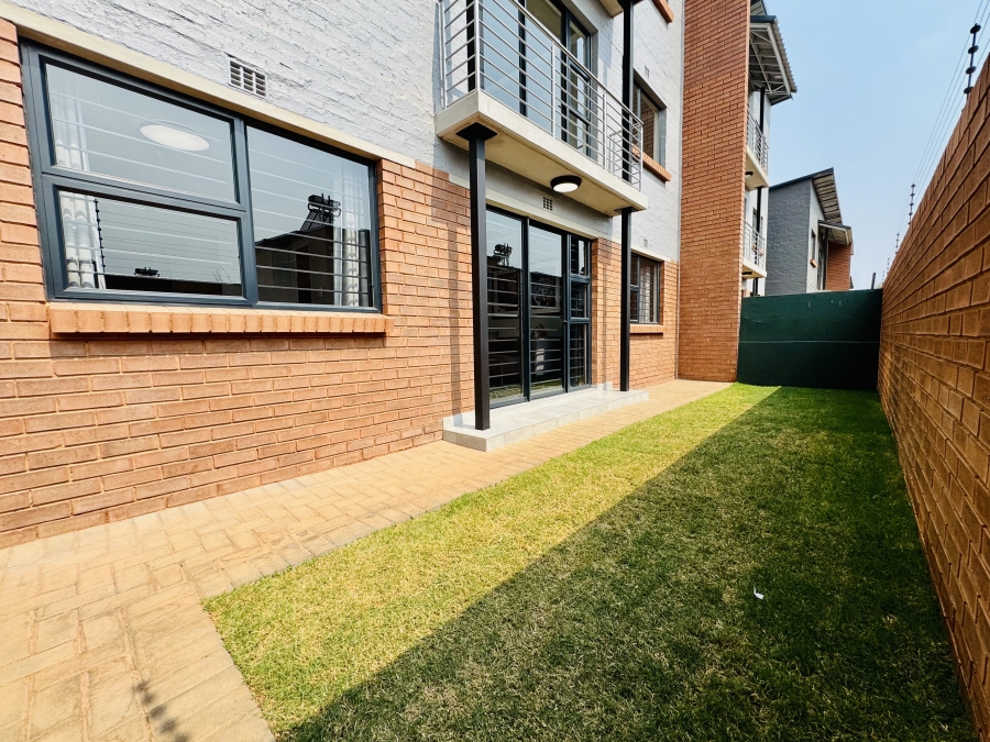 2 Bedroom Property for Sale in Sinoville Gauteng