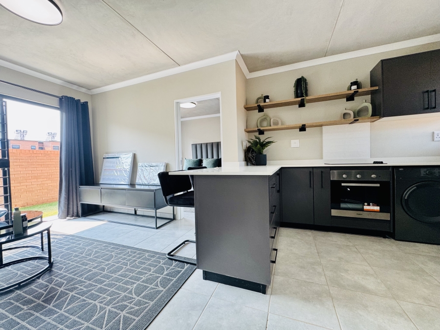 2 Bedroom Property for Sale in Sinoville Gauteng