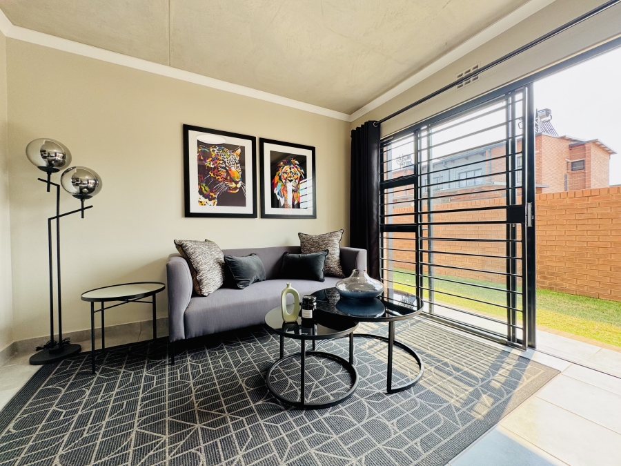 2 Bedroom Property for Sale in Sinoville Gauteng