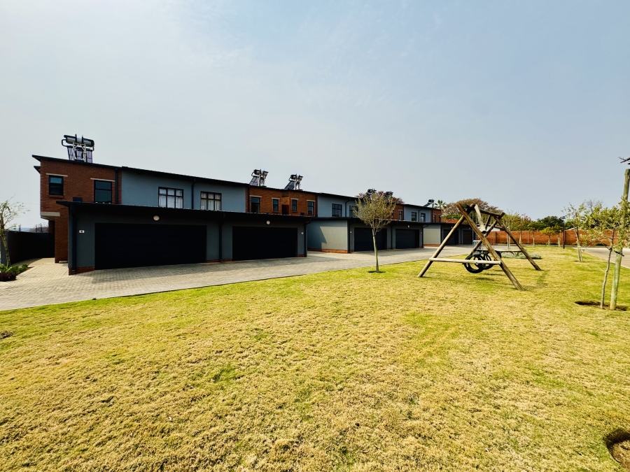 2 Bedroom Property for Sale in Montana Gauteng