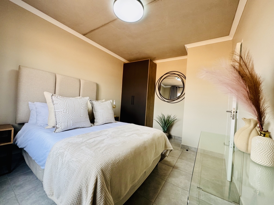 2 Bedroom Property for Sale in Sinoville Gauteng