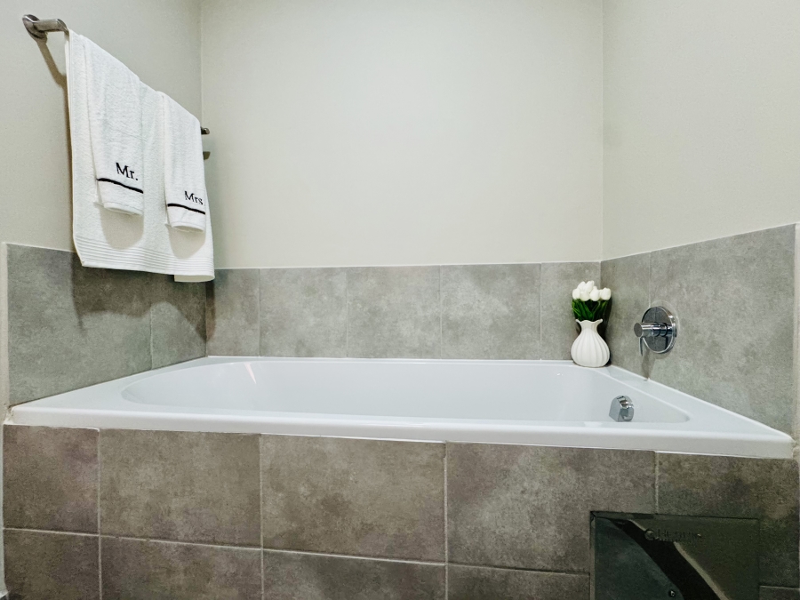 2 Bedroom Property for Sale in Sinoville Gauteng