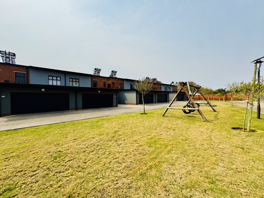 2 Bedroom Property for Sale in Sinoville Gauteng