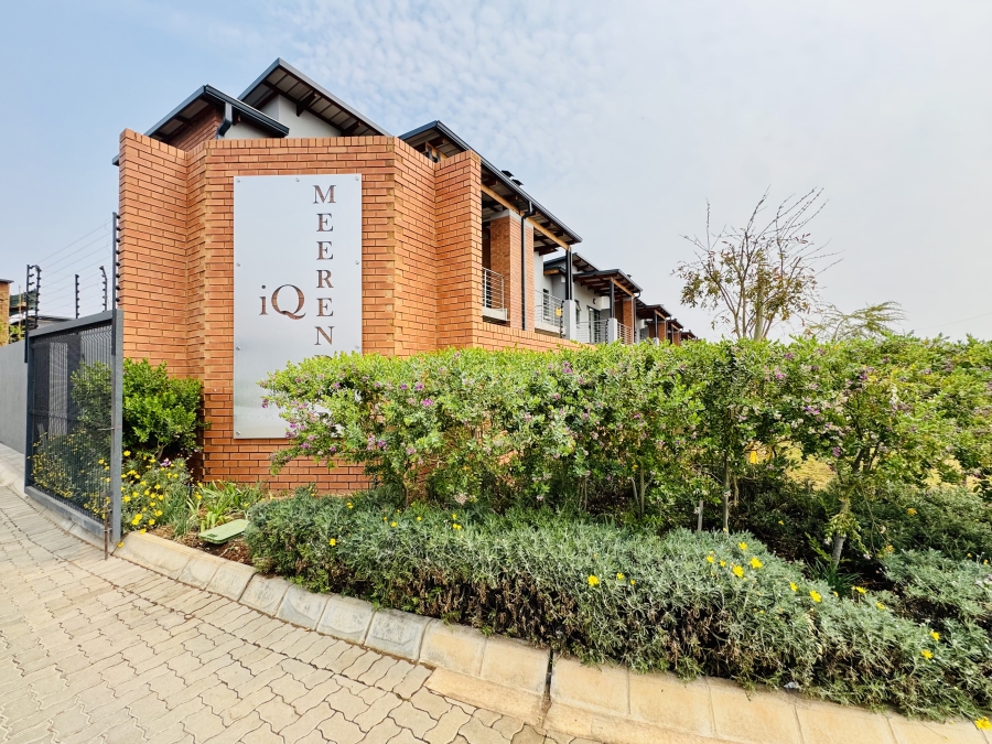 2 Bedroom Property for Sale in Sinoville Gauteng