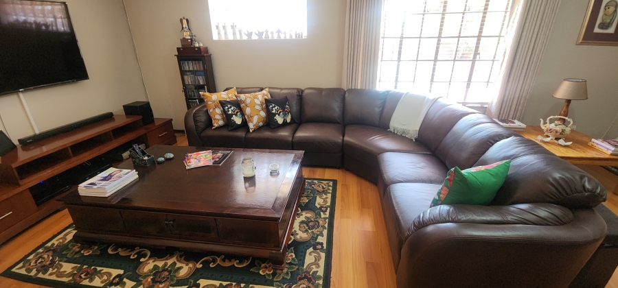 4 Bedroom Property for Sale in Brackendowns Gauteng